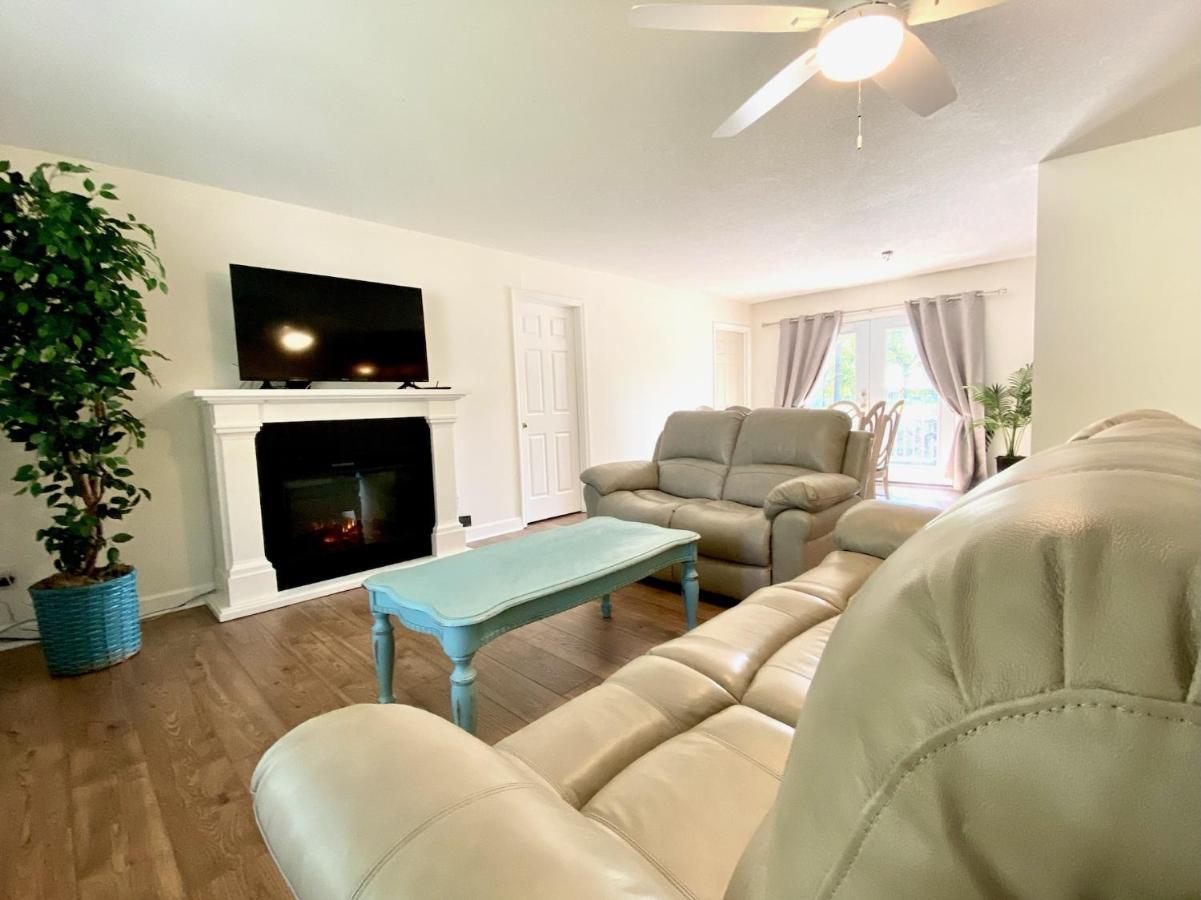 Cozy Three Bedroom House With Fireplace Wilmington Exterior photo